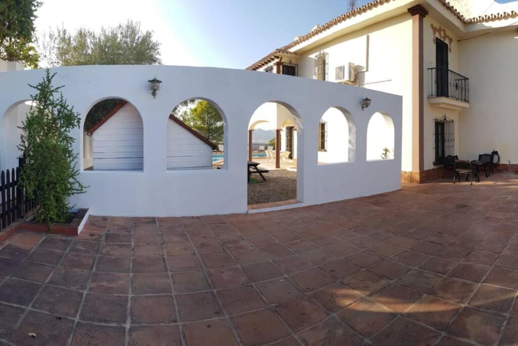 Preciosa Villa Con Gran Piscina Y Fabulosas Vistas Alhaurin de la Torre Exterior photo